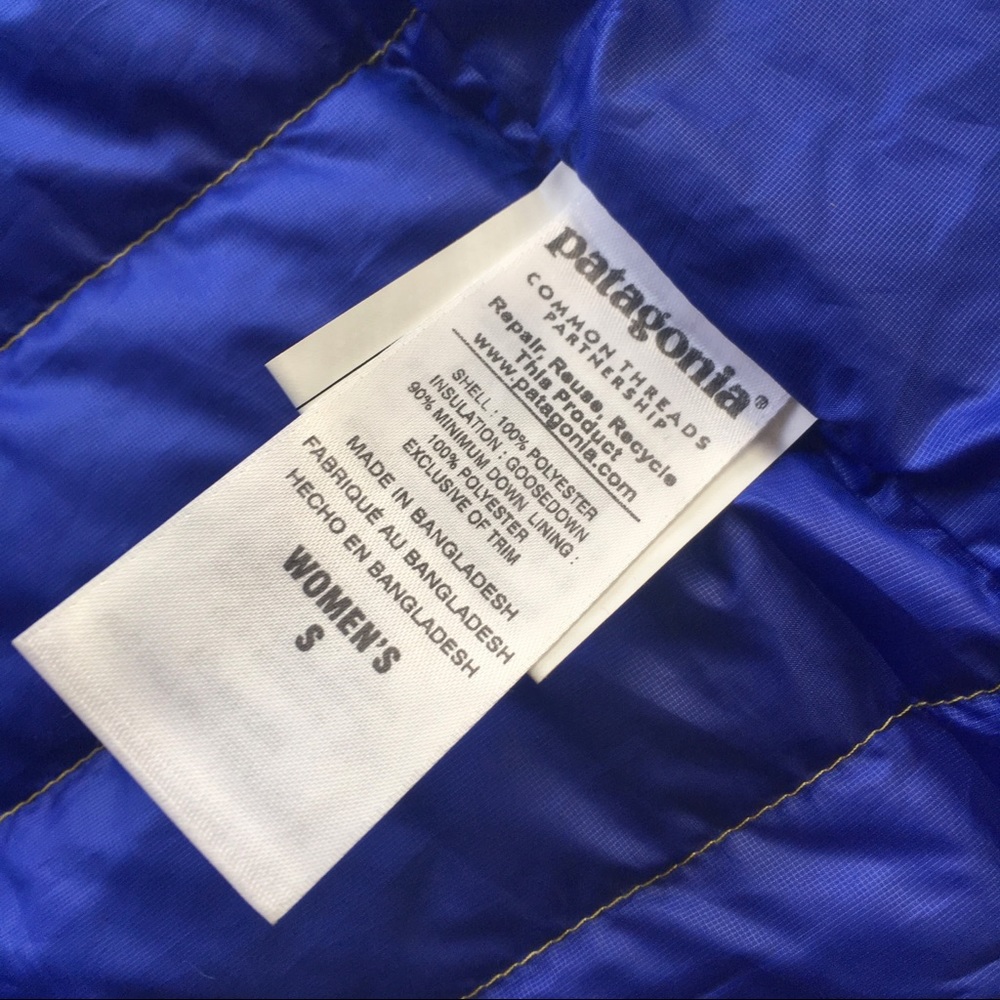 **SOLD** NWOT Patagonia Hooded Down Sweater Jacket - Picture 7 of 8